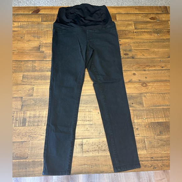 Isabel Maternity Skinny Jean - Picture 1 of 5